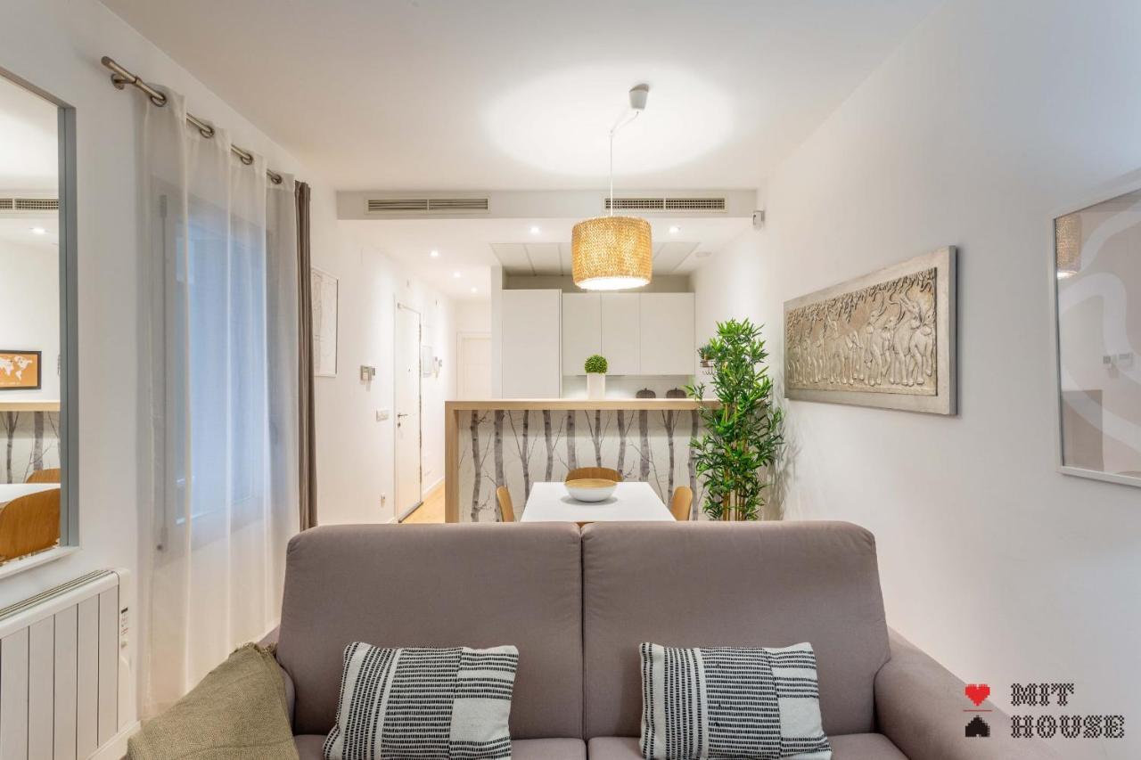 Apartament Mit House Ayala En Madryt Zewnętrze zdjęcie