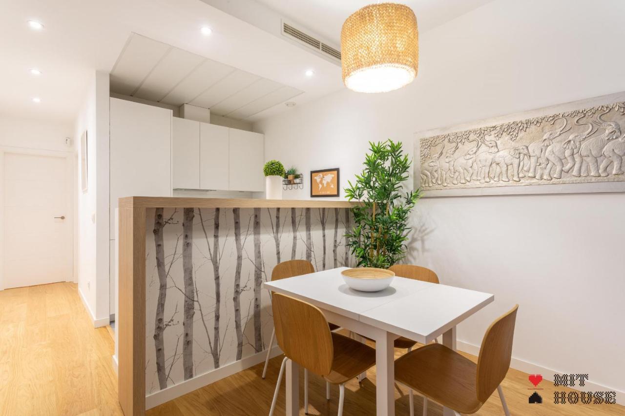 Apartament Mit House Ayala En Madryt Zewnętrze zdjęcie