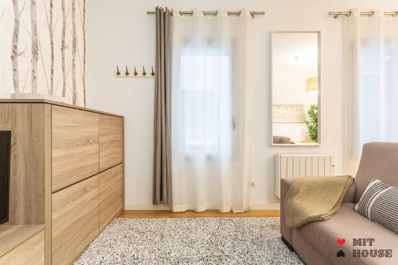 Apartament Mit House Ayala En Madryt Zewnętrze zdjęcie