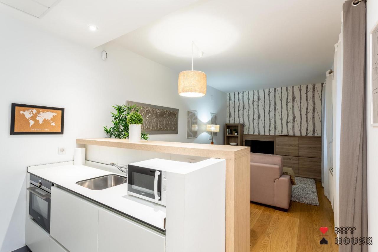 Apartament Mit House Ayala En Madryt Zewnętrze zdjęcie